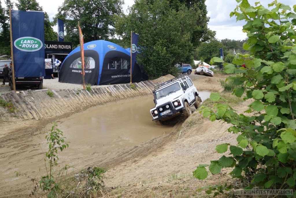 offroad taxifahrt mit land rover